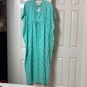SHIRALEAH Coverup/Lounge Dress for the next pool party or beach trip!🏖🌴🐠